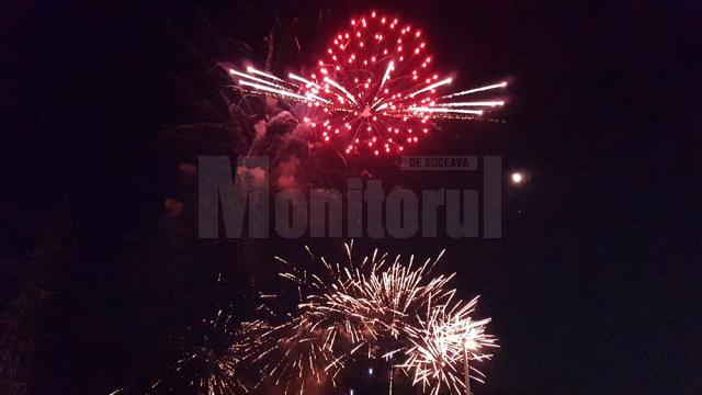 Spectaculos foc de artificii sâmbătă, la Zilele Sucevei