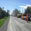 Covor asfaltic nou pe două porțiuni de drum național foarte proaste din Suceava