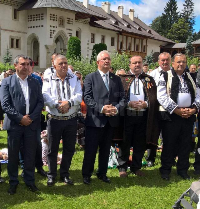 Primarul Sucevei și cel din Soroca, alaturi de oficialitati, la Putna