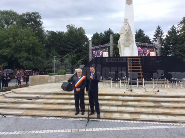 Spectacol de calitate la finalizarea lucrărilor de reabilitare a statuii ecvestre a lui Bogdan Vodă