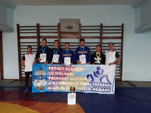 Luptătorii de la CSM Suceava intră în lupta pentru medalii la naţionalele de seniori