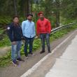 Trei cetăţeni indieni, care au intrat ilegal în ţară, descoperiţi pe drumul Lupcina-Nisipitu