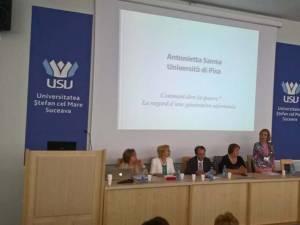 Profesorii universitari Antonietta Sanna, Elena Brîndușa Steiciuc, Mircea Diaconu, Luminița Turcu și Rodica Nagy