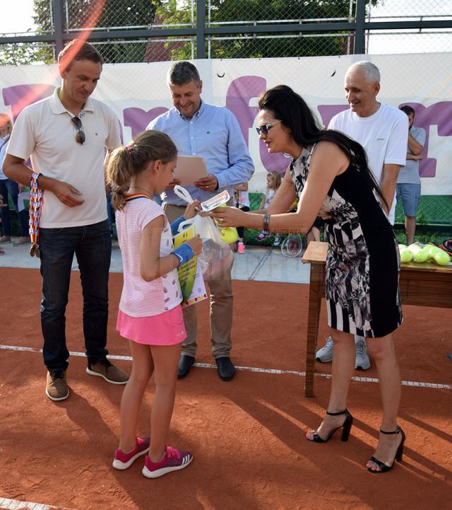 Cupa „Nada Florilor” la tenis de câmp şi-a desemnat câştigătorii