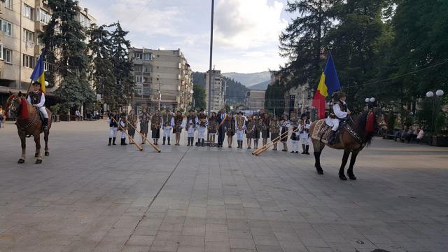 Flutur consideră că municipiul Câmpulung Moldovenesc este una dintre capitalele spirituale ale Sudului Bucovinei