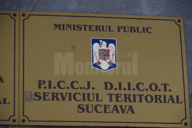 Cercetările sunt continuate sub coordonarea procurorilor din cadrul D.I.I.C.O.T.-S.T. Suceava