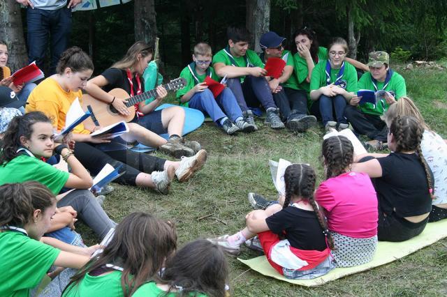 Tinerii au petrecut două săptămâni în nordul României