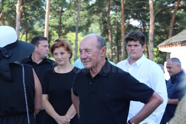 Traian Băsescu și-a condus cuscrul pe ultimul drum