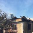 Trei gospodării afectate de un puternic incendiu, la Frăutății Noi