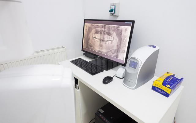 Rezultatele radiografiilor dentare sau tomografiilor 3D vor putea fi vizualizate imediat pe un calculator, inscripţionate pe un CD, transmise prin e-mail sau printate pe un film radiologic