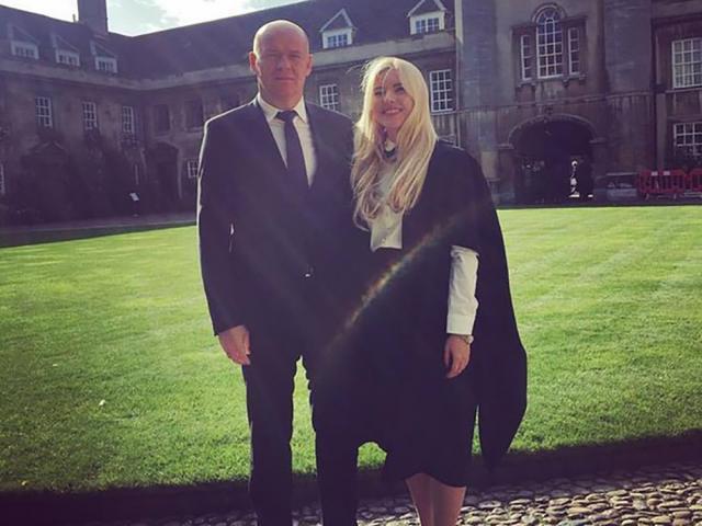 Dragoș Pavăl cu fiica sa, Karina, absolventă de Cambridge