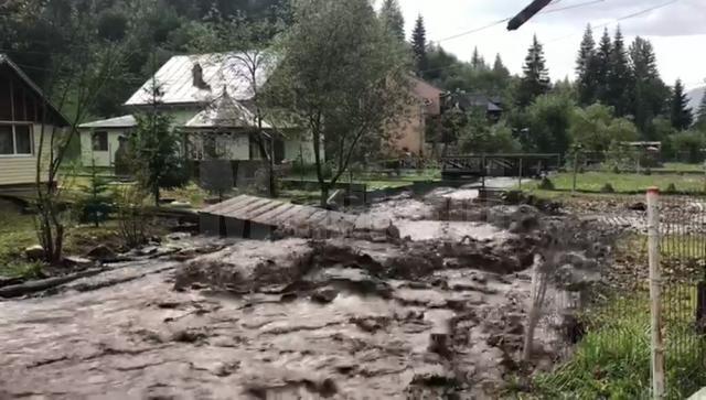 Municipiul Câmpulung Moldovenesc a fost cea mai afectată localitate de inundaţiile din perioada 15 - 24 august