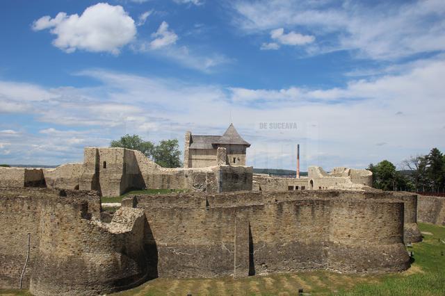 Cetatea de Scaun a Sucevei a fost nominalizată printre cele mai bune destinații din lume