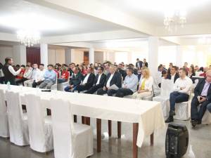 Tinerii din PSD Suceava au fost instruiţi de seniorii partidului