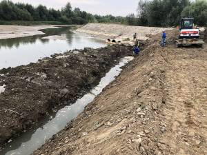 Refacerea amenajării râului Suceava la sursa de alimentare Rădăuți