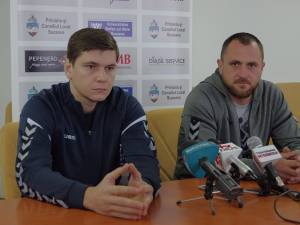 Portarul Valeriu Erhan şi antrenorul Adrian Chiruţ