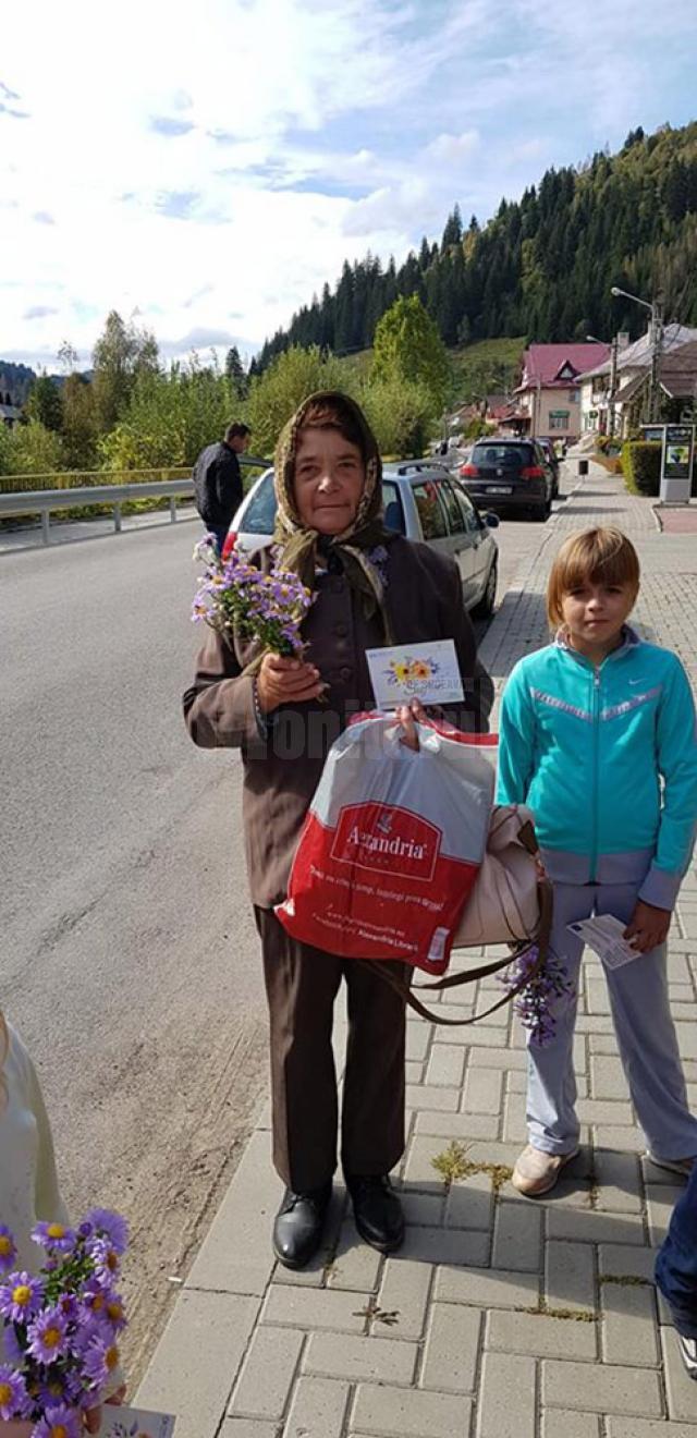 Aprecieri pentru vârstnici, în cadrul Campaniei „Flori pentru suflet"