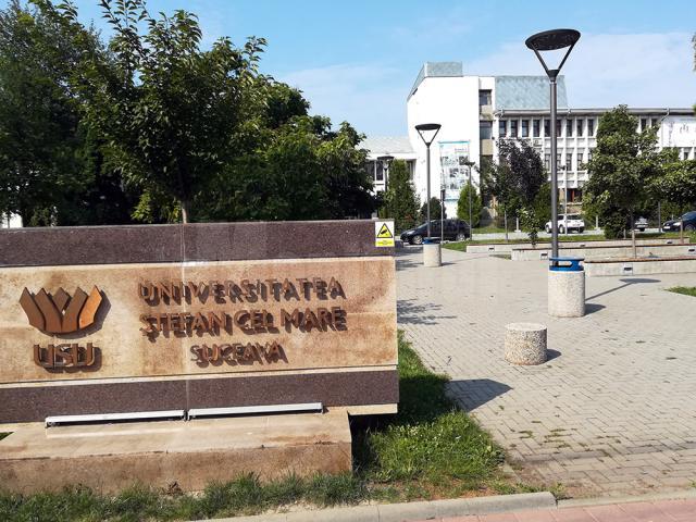 Conferinţa s-a desfășurat la Universitatea "Ștefan cel Mare" din Suceava
