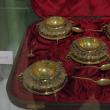 250 de piese folosite în ceremonialul meselor familiei regale, expuse la Muzeul Bucovinei
