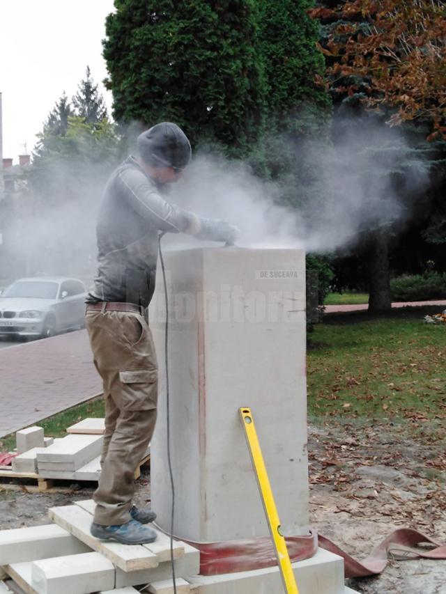 Suceava are un nou monument: bustul făuritorului Unirii Bucovinei cu România, Iancu Flondor