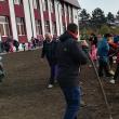 000 de puieți de arbuști decorativi, plantați la școlile din Preutești, de elevi și oameni din comunitate