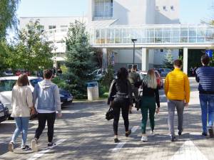 Studenții Universității din Suceava pun umărul la doborârea unui record mondial