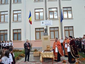 Școala Gimnazială „Dimitrie Onciul” din Straja și-a serbat patronul spiritual