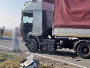 Accident cu trei mașini implicate pe DN 29 Suceava-Botoșani