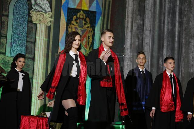 Cei mai îndrăgiţi „vrăjitori” de la Colegiul de Artă Suceava, aleşi la Şcoala de magie Hogwarts
