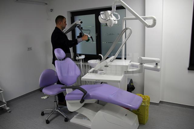Dr. Alexandru Maier şi-a inaugurat noul cabinet stomatologic din Suceava