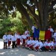 Copiii români din Atena au primit peste 260 de manuale şcolare de la Consiliul Judeţean Suceava