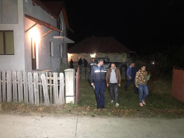 Un poliţist de la Secţia Burdujeni a fost găsit spânzurat în casa din Mihoveni în care locuia