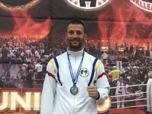 Medalie de bronz pentru Sorin Mihalescul la Mondialele de Kickbox