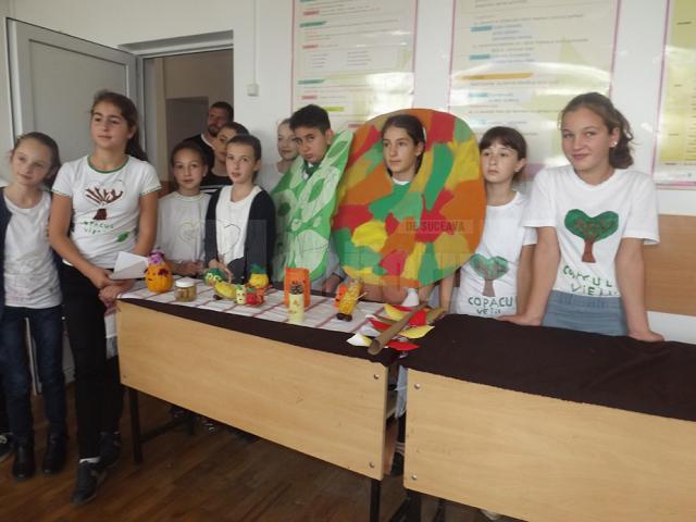 Proiect educaţional „Carnavalul Toamnei‟, la Şcoala Gimnazială „Vasile Tomegea‟ Boroaia