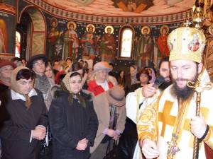 Biserica “Sfântul Mina” din cartierul sucevean Obcini şi-a serbat hramul