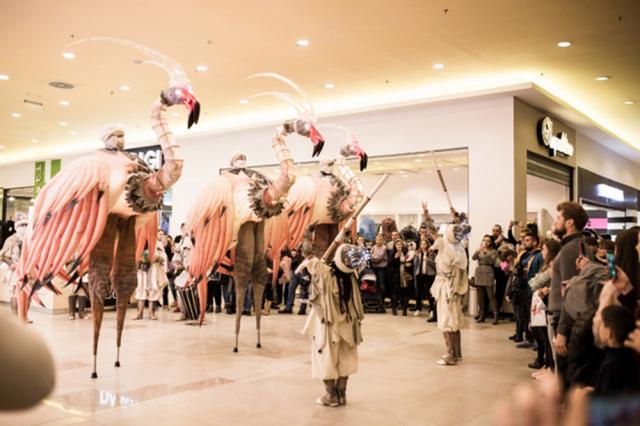 Mii de suceveni au sărbătorit 10 ani de Iulius Mall participând la spectacole grandioase