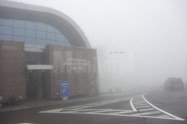 Zboruri de pe Aeroportul Suceava, anulate din cauza ceţii