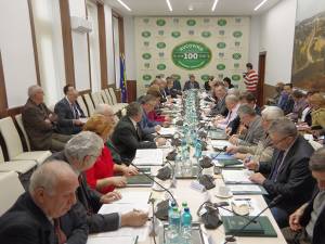 Consiliul Judeţean a finalizat licitaţia pentru programul „Laptele și Cornul”