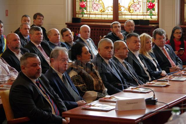 Parlamentarii suceveni au participat la şedinţa solemnă a Consiliului Judeţean Suceava