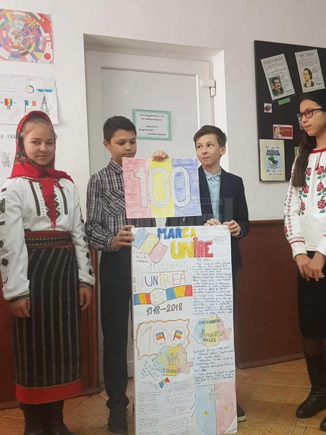 România Centenară, sărbătorită la Şcoala Gimnazială Poieni, comuna Udești