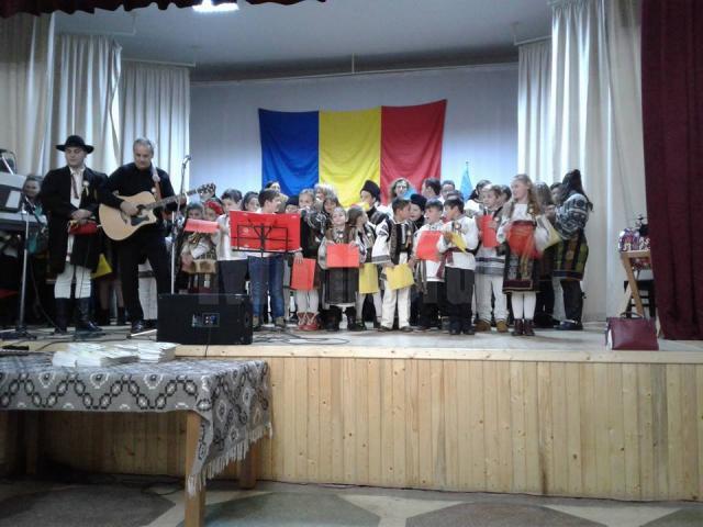 Ziua Naţională a României, marcată de elevii Şcolii Gimnaziale Ciocănești