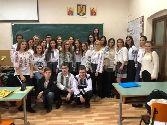 Colegiul „Eudoxiu Hurmuzachi” Rădăuți,  la ceasul sărbătorii Marii Uniri