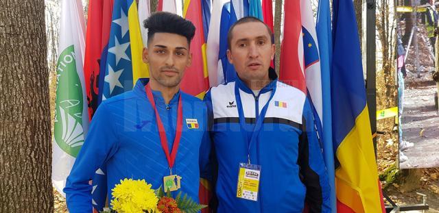 Atletul Andrei Dorin Rusu și antrenorul sau de la CSM Dorna Vatra Dornei, Cristian Prâsneac