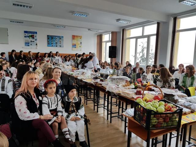 „O gustare sănătoasă în An Centenar”, la Şcoala Gimnazială „Bogdan Vodă”