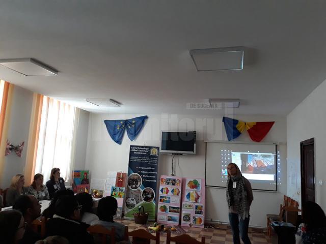 Liceul din Dumbrăveni a găzduit prima reuniune transnaţională din cadrul proiectului „Hand to Hand – Together in Europe”
