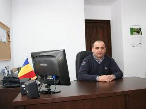 Primarul comunei Dărmăneşti, Dănuţ Chidoveţ