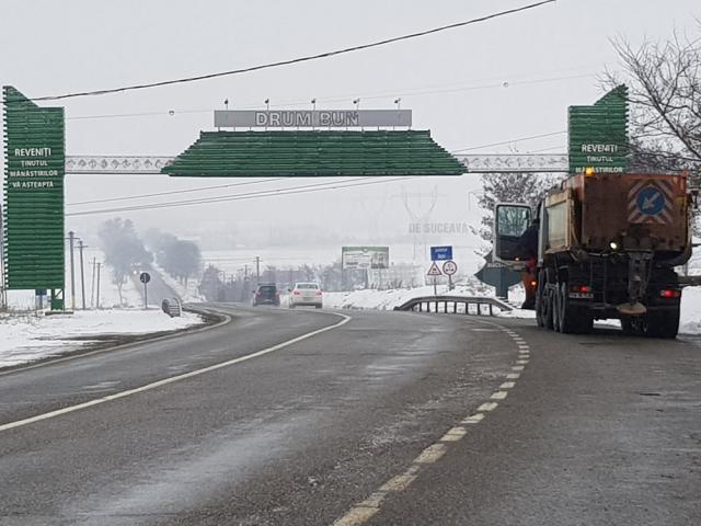 Drumurile naţionale din judeţul Suceava au fost deschise traficului rutier