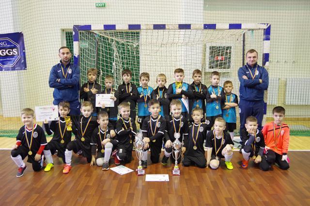 Juniorul Suceava a caştigat trofeele la categoriile 2011 şi 2012