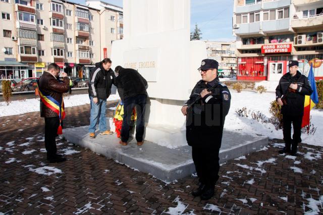 Eroii Revoluţiei, comemoraţi la Fălticeni