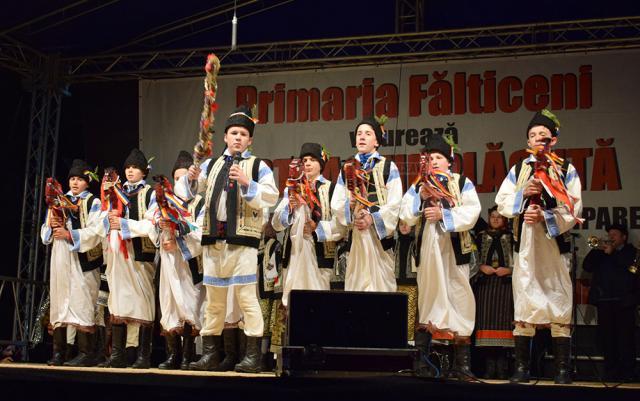 Festivalul de cântece, datini şi obiceiuri „Sfântă-i brazda plugului”